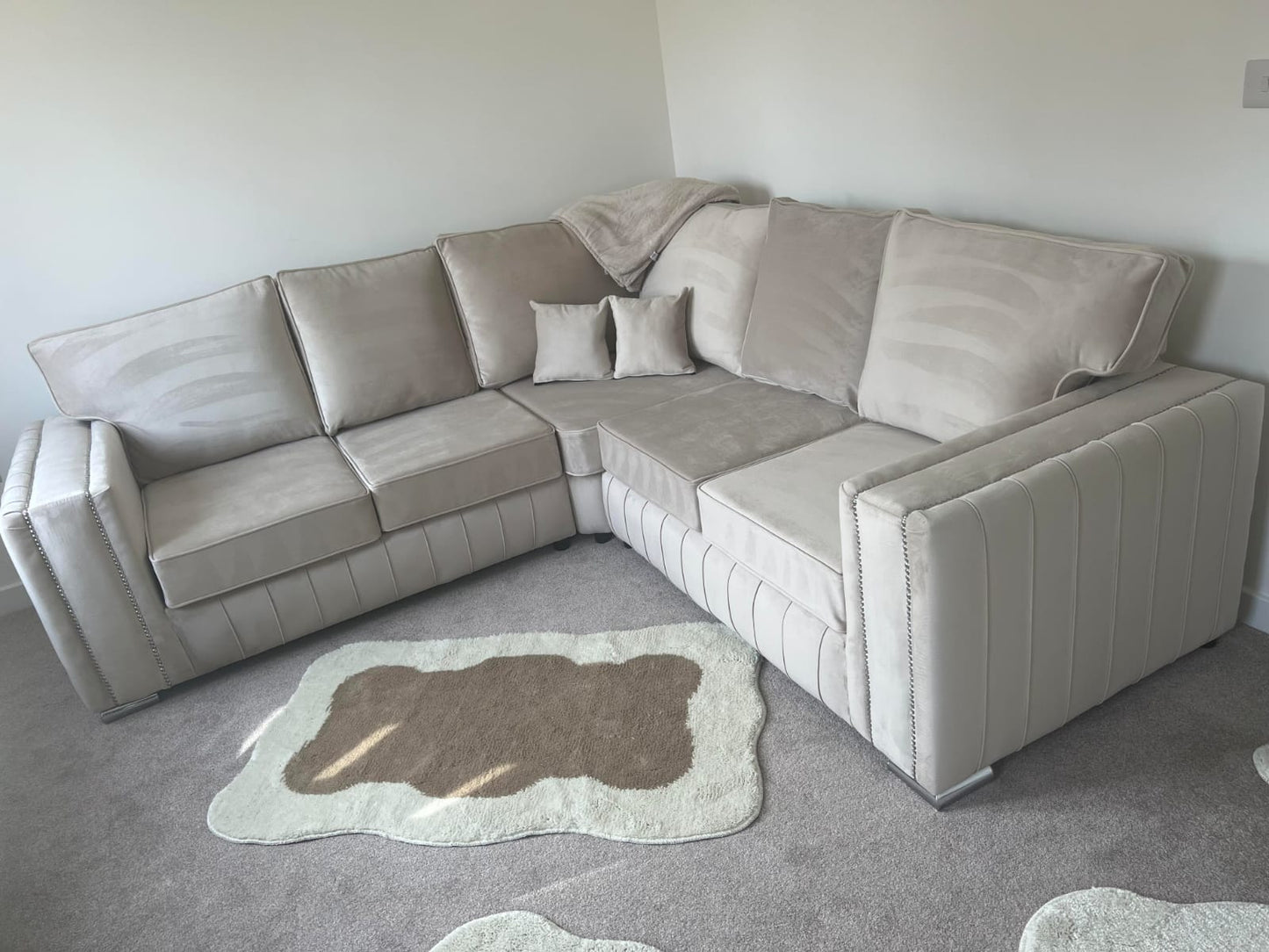 Layla Corner Sofa – Cream Fullback | ABI Convenient Store